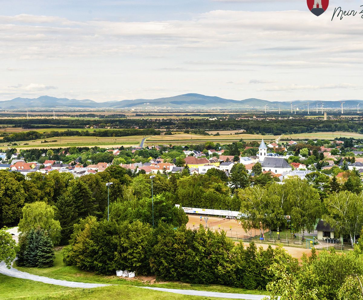 Blick vom Schlossberg auf Hornstein